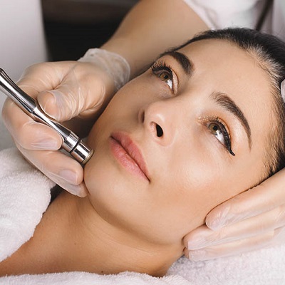 Will I Have Scars on My Face After Microneedling?